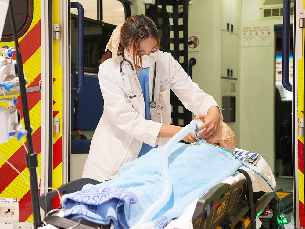 Paediatric & Neonatal Emergency Transportation Simulation Course (PNETS)